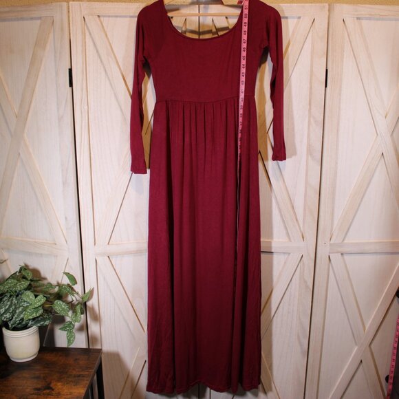PinkBlush Petite Dark Burgundy Solid Off Shoulder Maternity Maxi Dress - Picture 4 of 9